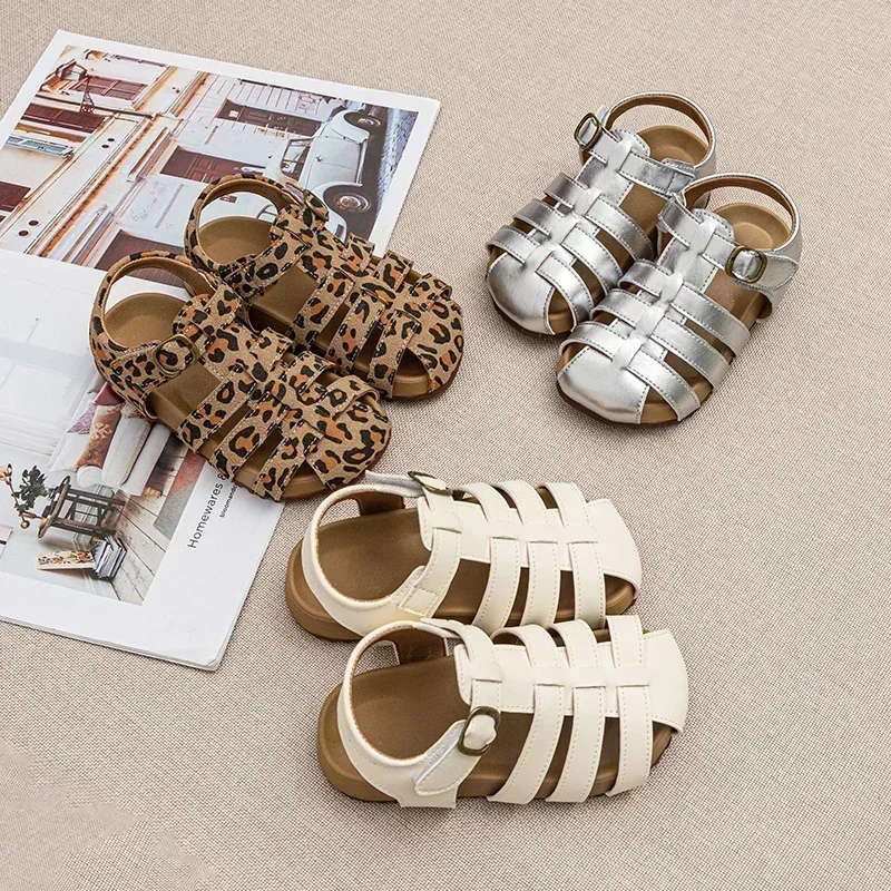 Girls Roman Sandals 2026 Summer Fashion Casual Shoes Kids Hollow Out Hook and Loop Closure Beach Sandals Children Footwear
Girls Roman Sandals 2026 Summer Fashion Casual Shoes Kids Hollow Out Hook and Loop Closure Beach Sandals Children Footwear