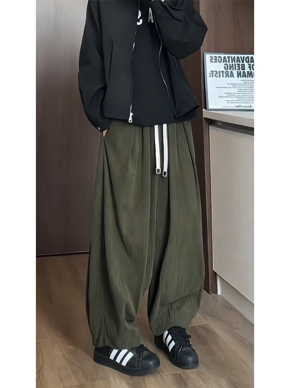 Retro Japanese Sle Corduroy Men's Military een Loose Wide Leg Sports Sweatpants Autumn Winter Trendy Brand Straight Leg L...
Retro Japanese Sle Corduroy Men's Military een Loose Wide Leg Sports Sweatpants Autumn Winter Trendy Brand Straight Leg L...