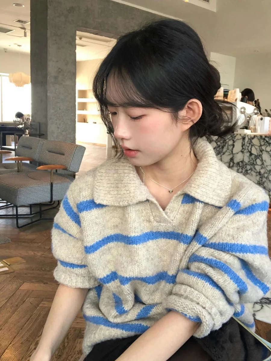 American Blue Striped Collared Sweater Women's Autumn Winter Thick Soft High-End Lazy Style Overhead Knitted Top
American Blue Striped Collared Sweater Women's Autumn Winter Thick Soft High-End Lazy Style Overhead Knitted Top