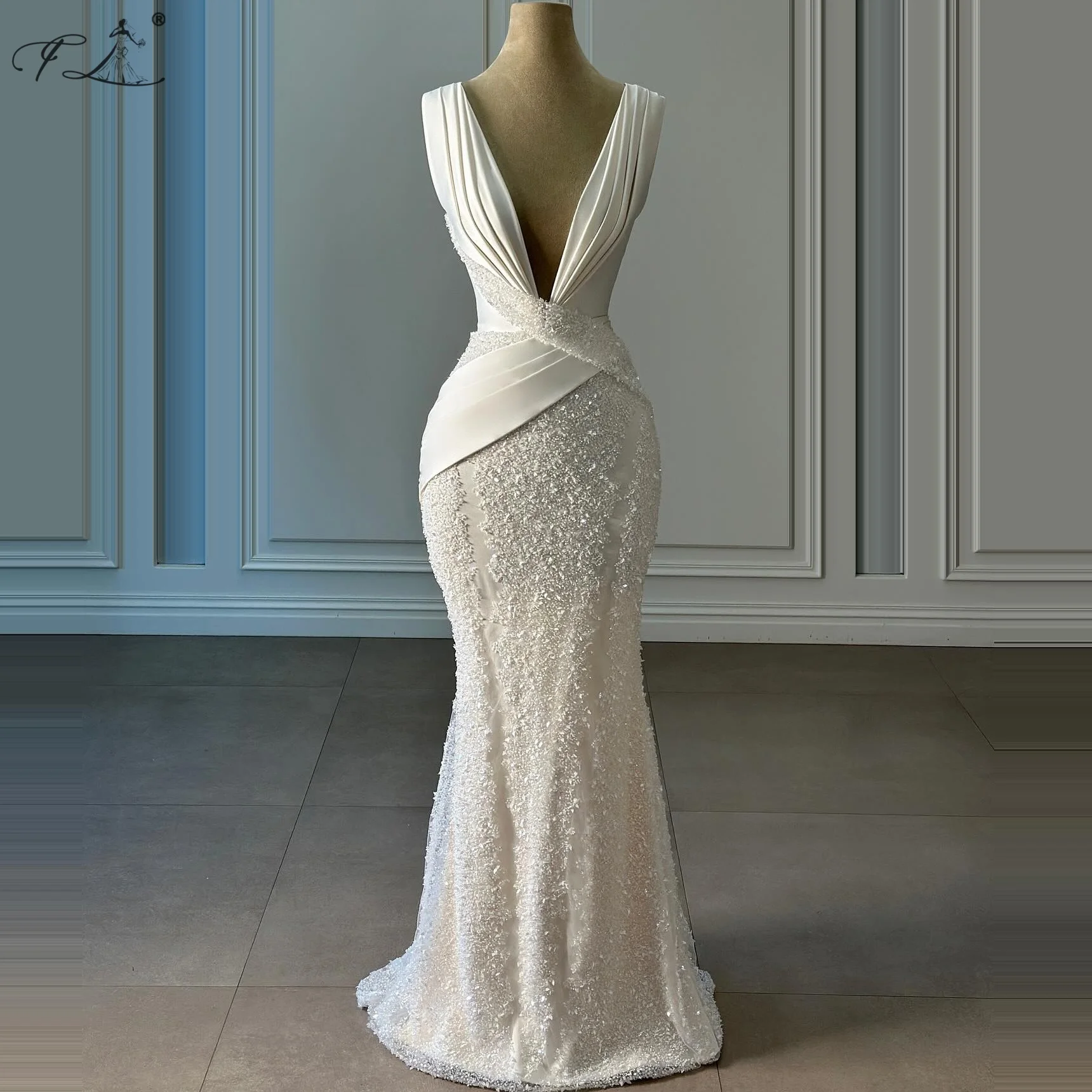 Deep V Sequin mini bead sleeveless dress Champagne fishtail evening gown Simple evening gown Formal occasion party dress
Deep V Sequin mini bead sleeveless dress Champagne fishtail evening gown Simple evening gown Formal occasion party dress
