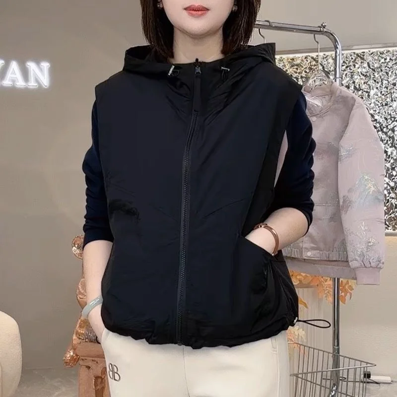 New 2026 Double Sided Sun Protection Vest Women Waistcoat Spring Summer Thin Loose Versatile Hooded Sleeveless Vest Jacket Coat
New 2026 Double Sided Sun Protection Vest Women Waistcoat Spring Summer Thin Loose Versatile Hooded Sleeveless Vest Jacket Coat