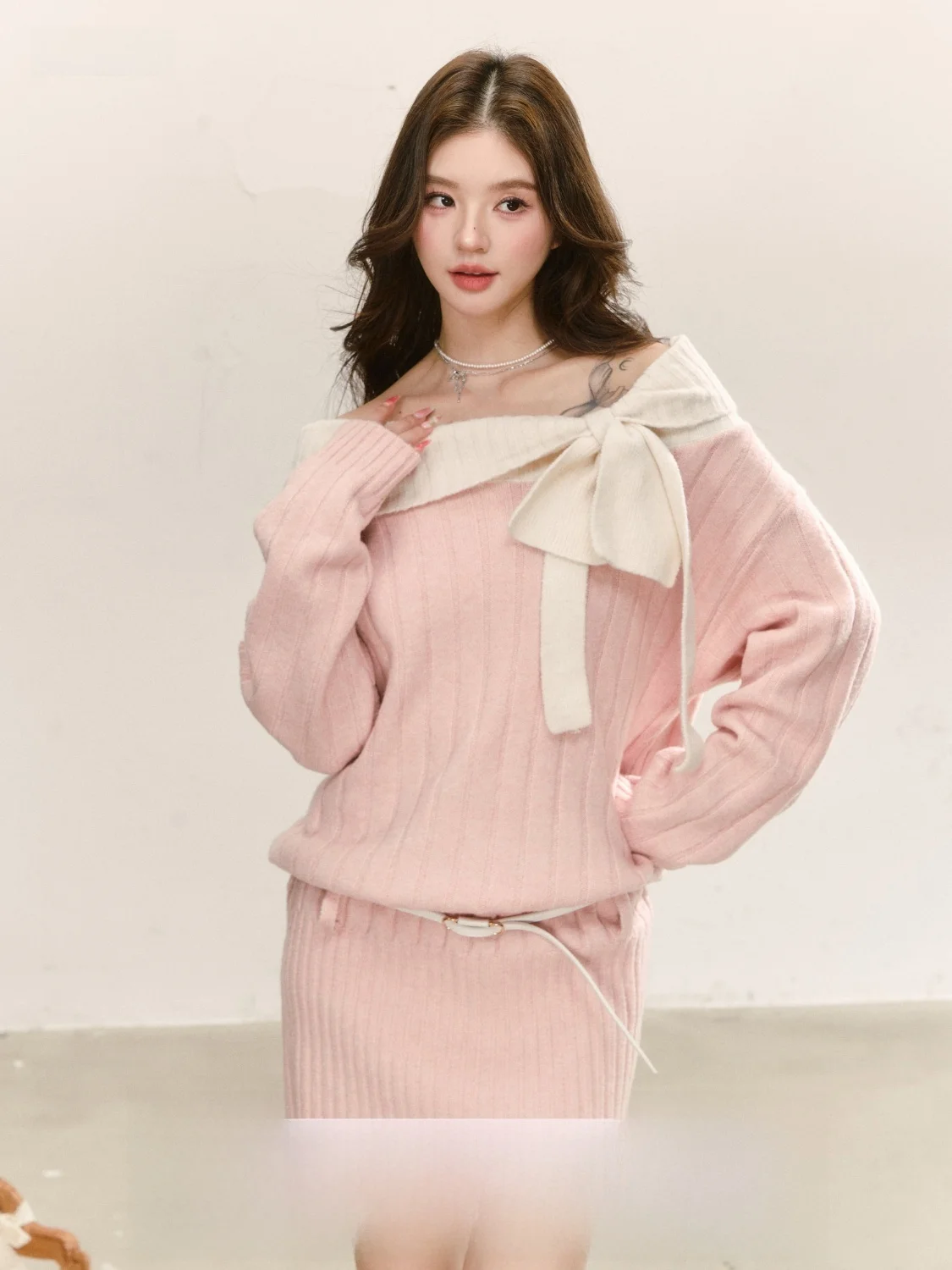 Peasluna Sweet Korean Sle Knitted One oulder Dr with Knot Long Sve Asymmetrical Hemline for Women
Peasluna Sweet Korean Sle Knitted One oulder Dr with Knot Long Sve Asymmetrical Hemline for Women