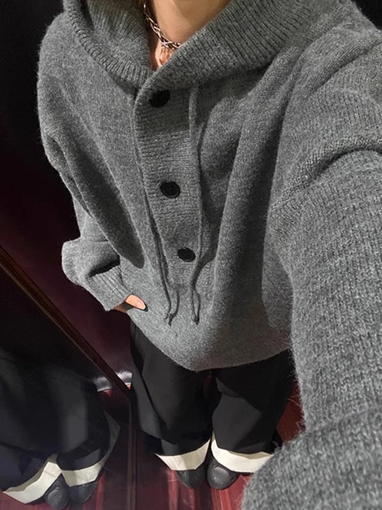 Мужской кардиган-свитер Deep ey Lazy Sle с частичной застежкой на пуговицах, осенне-зимний, в стиле Cleanfit, с американским премиальным дизайном, худи с капюшоном.
Мужской кардиган-свитер Deep ey Lazy Sle с частичной застежкой на пуговицах, осенне-зимний, в стиле Cleanfit, с американским премиальным дизайном, худи с капюшоном.