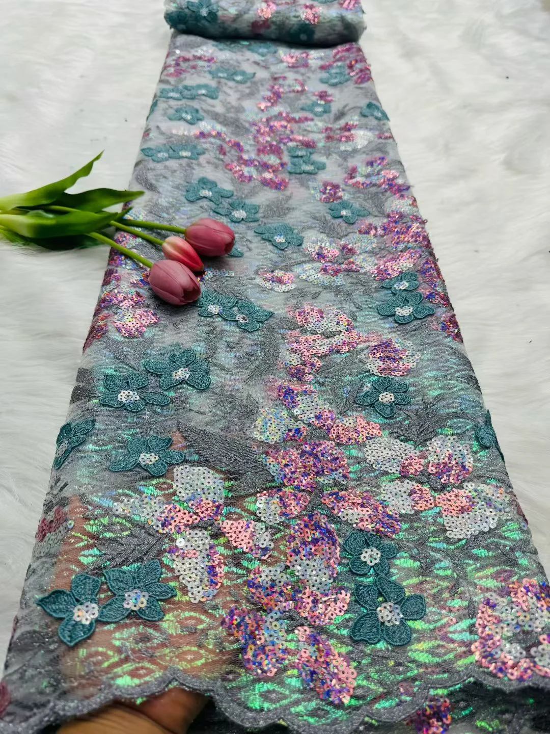 African Sequins flocking Lace Fabric Nigerian French Mesh Net Lace Fabrics For Sewing 2026 High Quality Wedding Party Dress
African Sequins flocking Lace Fabric Nigerian French Mesh Net Lace Fabrics For Sewing 2026 High Quality Wedding Party Dress