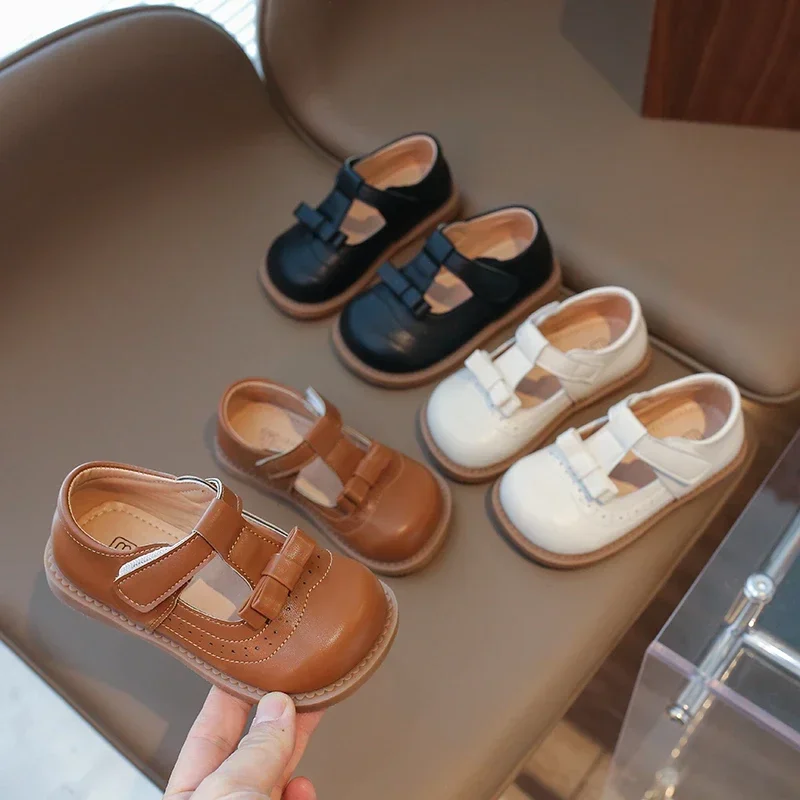 Spring Autumn Baby Girls Leather Shoes Retro Style Kids Bow Princess Shoes Non-slip Soft Sole Children Casual Shoes Size 21-30
Spring Autumn Baby Girls Leather Shoes Retro Style Kids Bow Princess Shoes Non-slip Soft Sole Children Casual Shoes Size 21-30