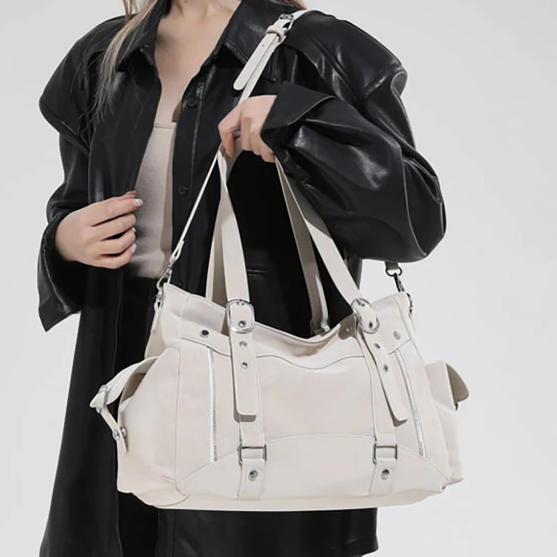 Ретро-сумка-тоут из замши, высококачественная женская сумка через плечо для повседневного использования, сумка-ведро с пряжкой, городской минималистичный стиль, для ежедневного использования
Ретро-сумка-тоут из замши, высококачественная женская сумка через плечо для повседневного использования, сумка-ведро с пряжкой, городской минималистичный стиль, для ежедневного использования