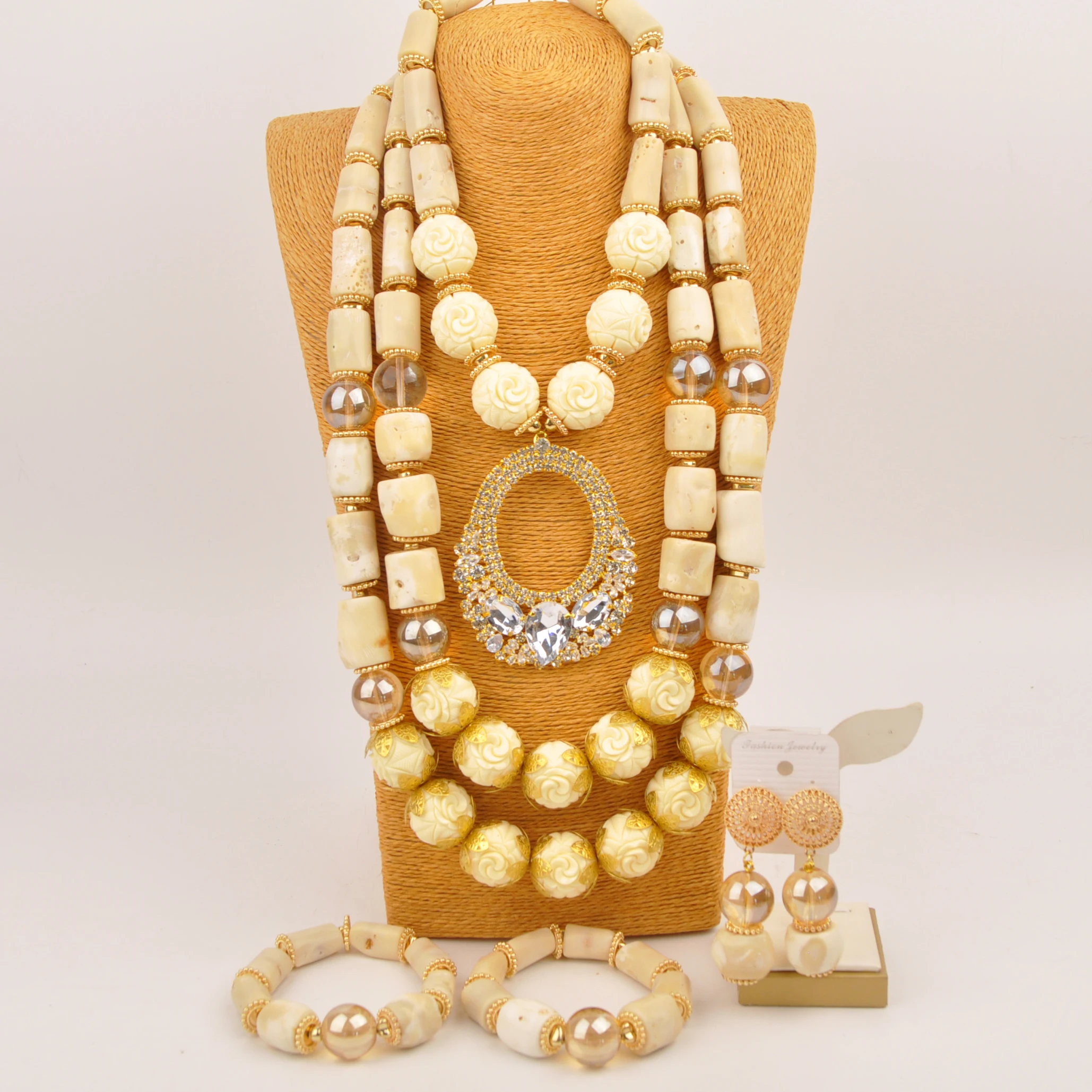 White Natural African Wedding Coral Bead Necklace Nigerian Bridal Jewelry Sets
White Natural African Wedding Coral Bead Necklace Nigerian Bridal Jewelry Sets