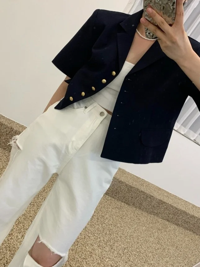 Korean Sle Metal Button oulder Pad Suit Jaet Women's Summer New Loose ort Top Pure Color Versatile Busin Lady Fit
Korean Sle Metal Button oulder Pad Suit Jaet Women's Summer New Loose ort Top Pure Color Versatile Busin Lady Fit