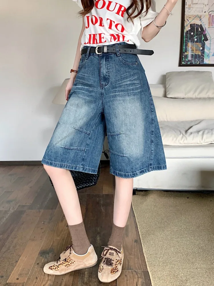 High Waist Wide Leg Blue Jeans Women's Summer Loose Fit Straight Cut Five Inch Pants Casual Denim Trousers
High Waist Wide Leg Blue Jeans Women's Summer Loose Fit Straight Cut Five Inch Pants Casual Denim Trousers