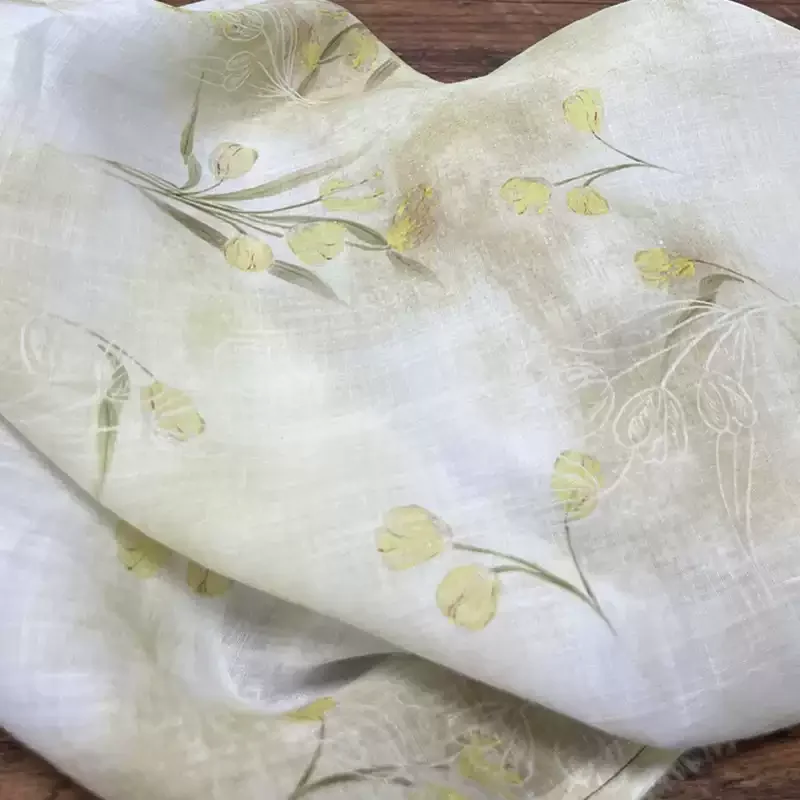 100% white printed ramie fabric is used for making shirts, dresses, and DIY sewing fabrics
100% white printed ramie fabric is used for making shirts, dresses, and DIY sewing fabrics
