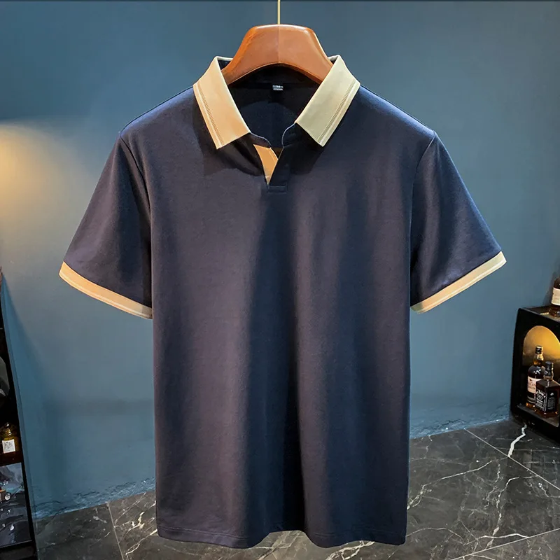Classic contrasting color V-neck polo shirt for men's 2025 summer new fashion business lapel short sleeved T-shirt
Classic contrasting color V-neck polo shirt for men's 2025 summer new fashion business lapel short sleeved T-shirt