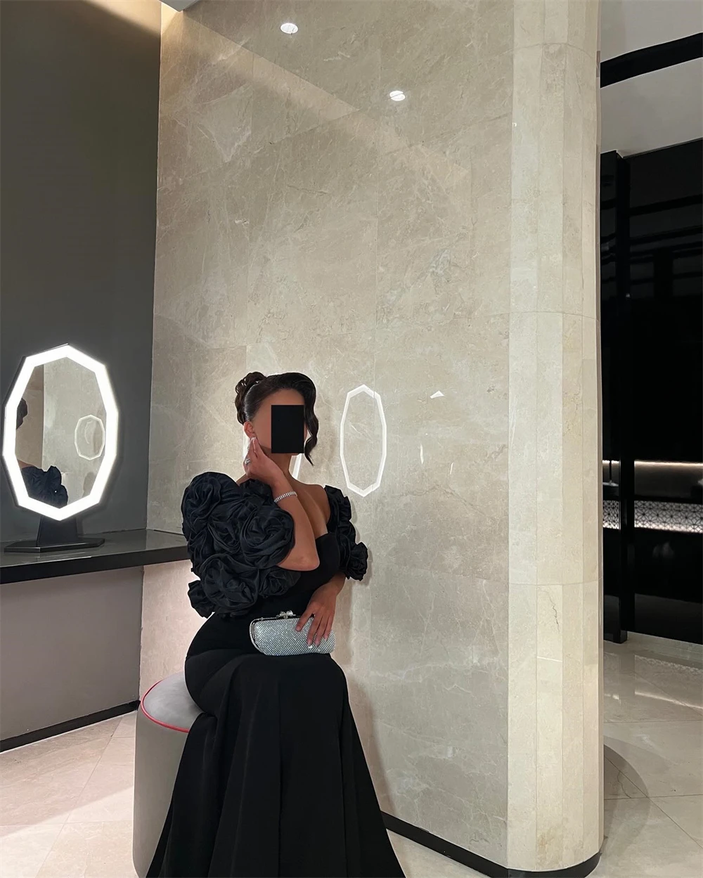 Customized Classic Black Jersey Strapless Detachable Sleeve Evening Dress E Sweep Train Flowers Ruched Special Occasion Gowns
Customized Classic Black Jersey Strapless Detachable Sleeve Evening Dress E Sweep Train Flowers Ruched Special Occasion Gowns