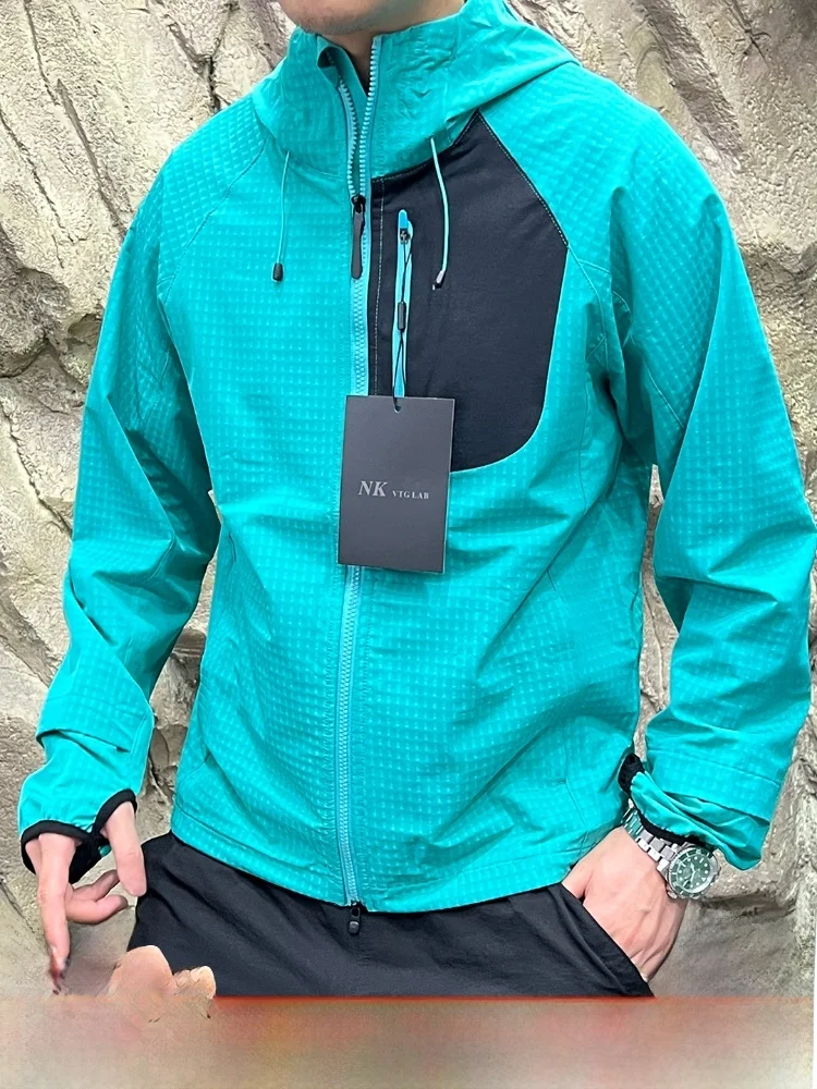 Дышащая водонепроницаемая мужская куртка-стойка для улицы, длинная застежка-молния, полиэфирная ткань, защита от ультрафиолета
Дышащая водонепроницаемая мужская куртка-стойка для улицы, длинная застежка-молния, полиэфирная ткань, защита от ультрафиолета