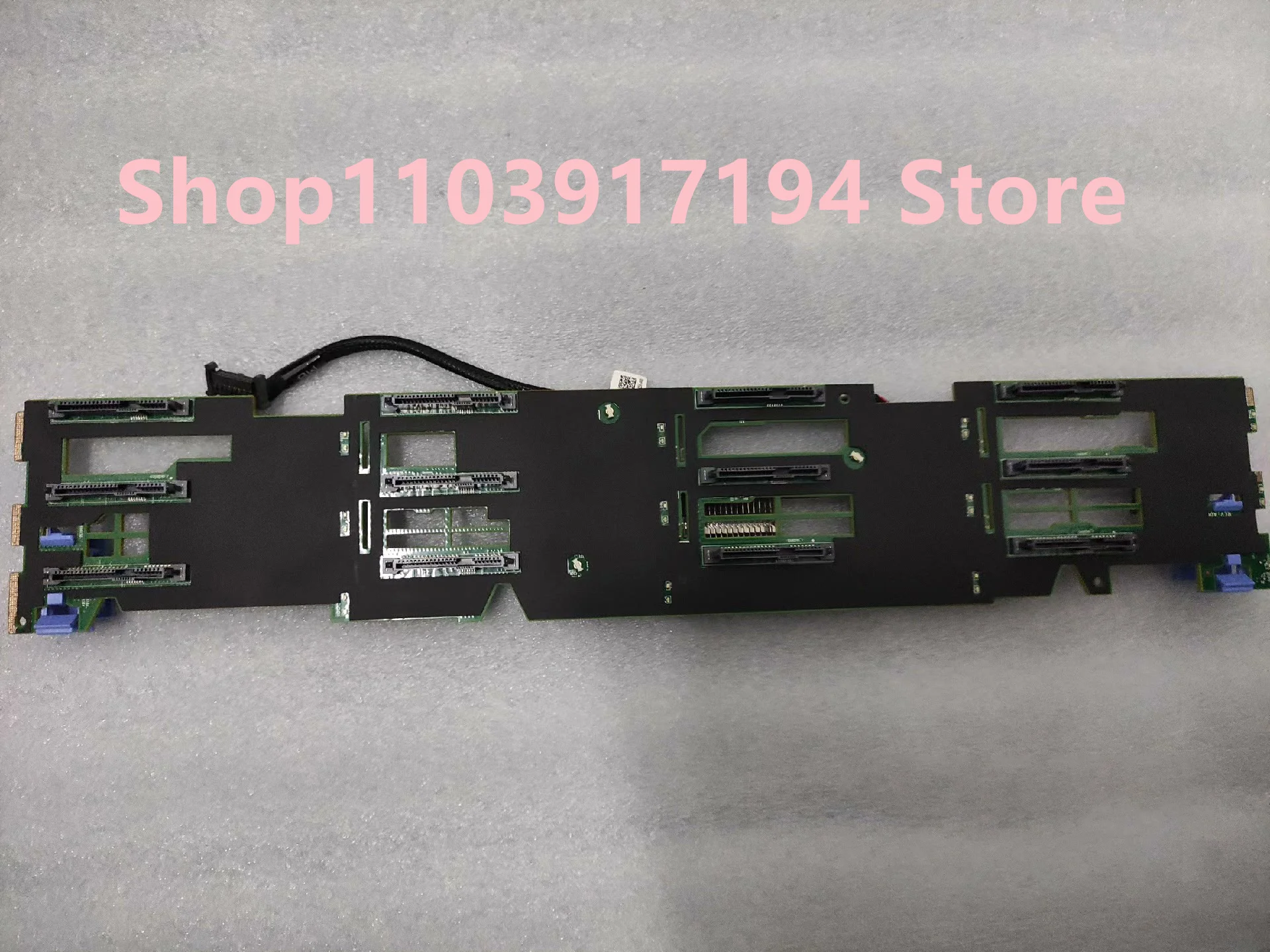 Сервер R740 Объединительная плата жесткого диска 12, большой диск 0RDRTM
Сервер R740 Объединительная плата жесткого диска 12, большой диск 0RDRTM