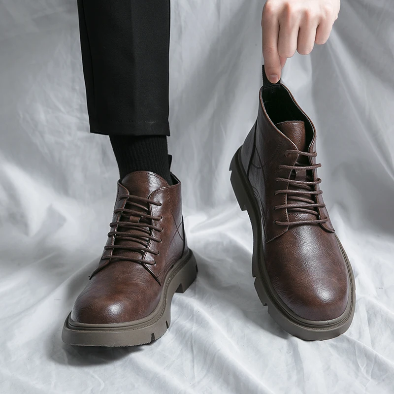 Fashionable Autumn Korean Edition Leather Lace Up High Top Casual Leather Shoes New High-quality Men's Comfortable Chelsea Boots
Fashionable Autumn Korean Edition Leather Lace Up High Top Casual Leather Shoes New High-quality Men's Comfortable Chelsea Boots