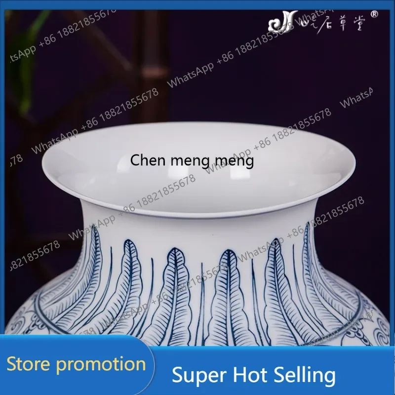 A6239 Hand-painted lotus and winter melon bottle Jingdezhen ceramic small vase blue and white porcelain factory direct sales
A6239 Hand-painted lotus and winter melon bottle Jingdezhen ceramic small vase blue and white porcelain factory direct sales