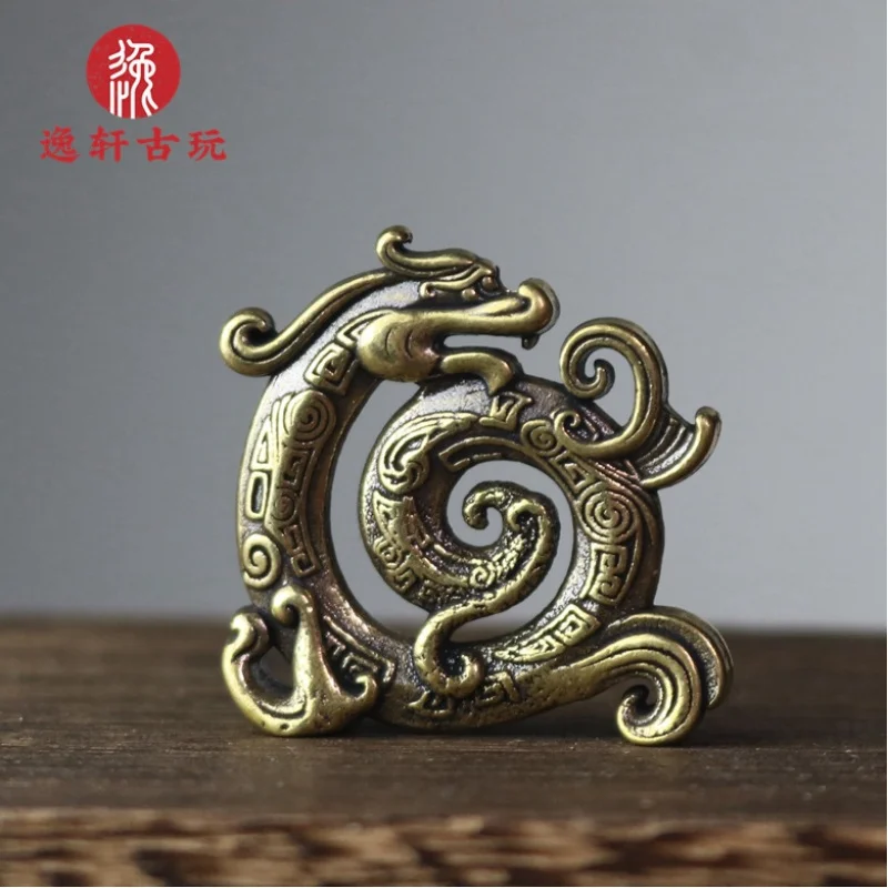 Bronze Statue Dragon-Shaped Incense Holder Small Ornaments Brass Tea Ceremony Copper Pet Solid Hand Pieces Pendant Brass Dragon
Bronze Statue Dragon-Shaped Incense Holder Small Ornaments Brass Tea Ceremony Copper Pet Solid Hand Pieces Pendant Brass Dragon