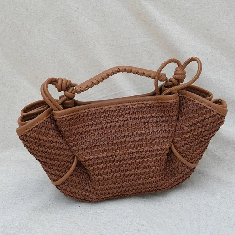 Summer New Straw Shoulder Bag Pleated Trendy Messenger Bag Retro Hand-woven Handbag Large Capacity Leisure Shopping Tote Bag Hot
Summer New Straw Shoulder Bag Pleated Trendy Messenger Bag Retro Hand-woven Handbag Large Capacity Leisure Shopping Tote Bag Hot