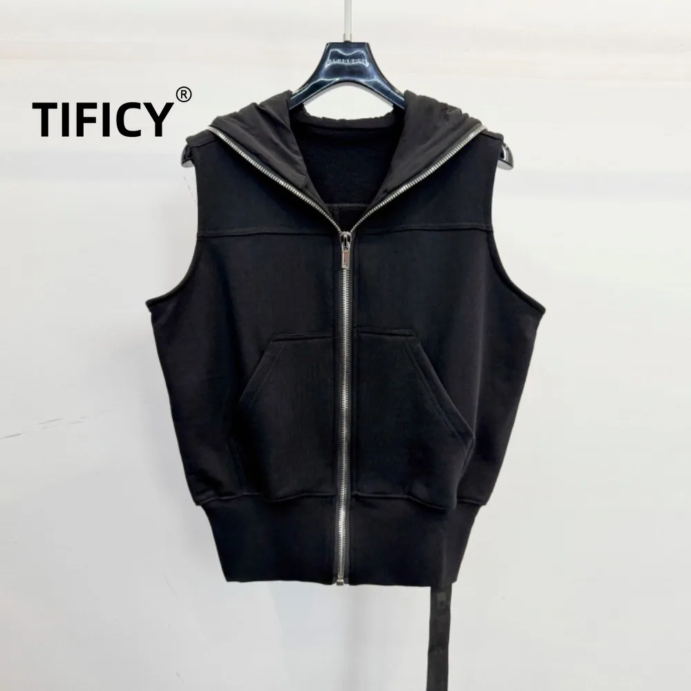 High Street RO Style Vest Men's New Black Hooded Sleeveless Loose Casual Metal Zipper Vest Winter Clothes Women
High Street RO Style Vest Men's New Black Hooded Sleeveless Loose Casual Metal Zipper Vest Winter Clothes Women