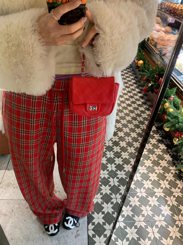 Women's Fleece Lined Loose Red Plaid Wide Leg Pants Autumn Winter High Waist Straight Cut Commute Style Korean Fashion
Women's Fleece Lined Loose Red Plaid Wide Leg Pants Autumn Winter High Waist Straight Cut Commute Style Korean Fashion