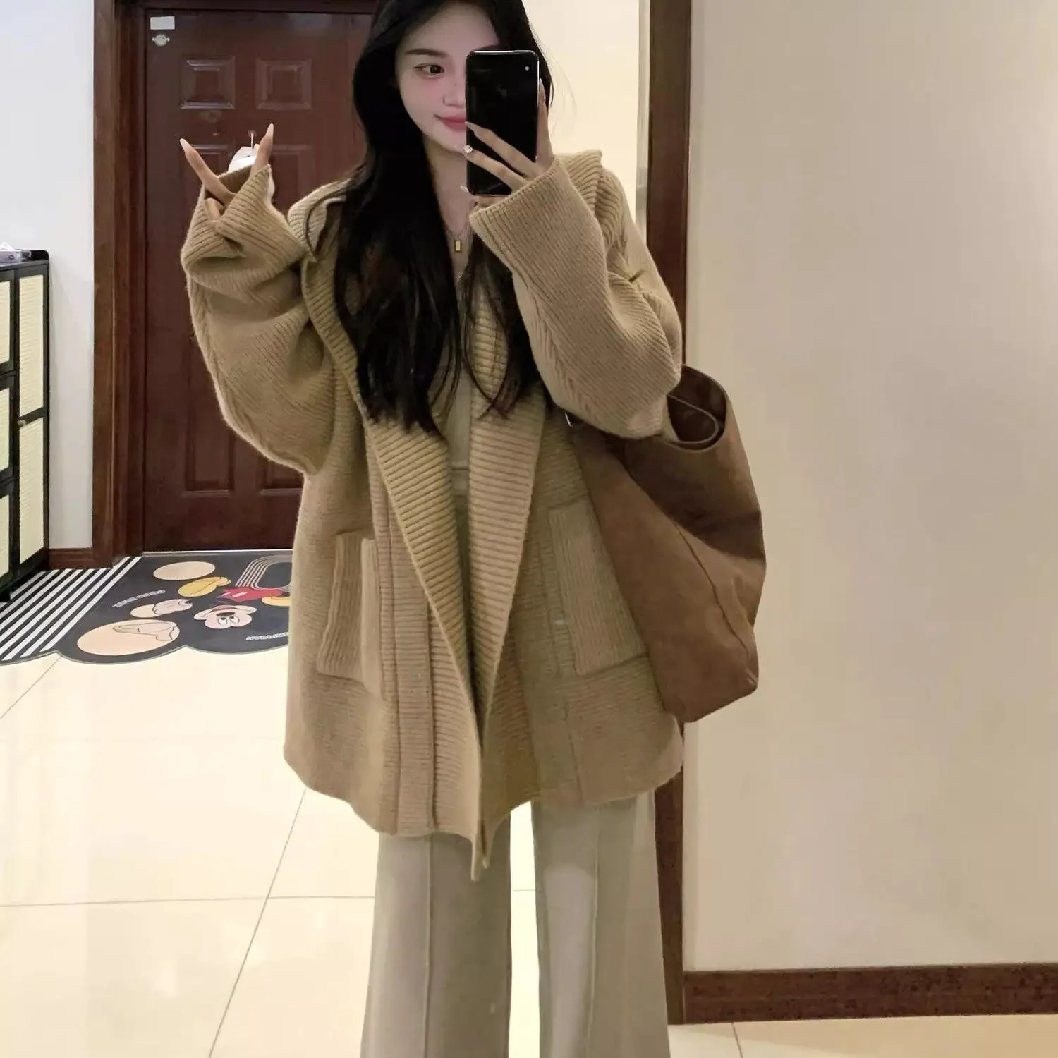 Sweaters Jumpers Cardigans Womens Long Woman Cotton Fur Trim Border Relaxed Western Style Frontier Cowgirl Retro Outdoor Holiday
Sweaters Jumpers Cardigans Womens Long Woman Cotton Fur Trim Border Relaxed Western Style Frontier Cowgirl Retro Outdoor Holiday