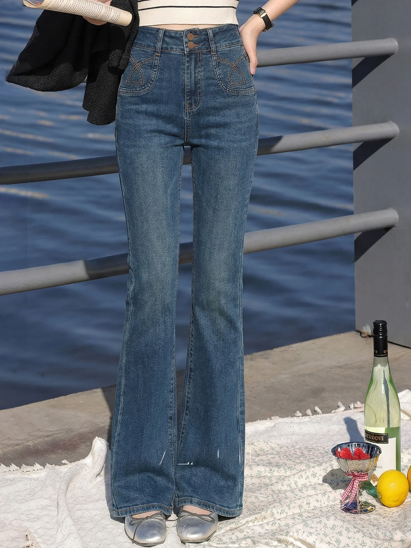 High Waist Flared Blue Jeans Women's Summer Versatile Slimming Long Pants Casual Style Blue Jeans Ladies High Waist Flared
High Waist Flared Blue Jeans Women's Summer Versatile Slimming Long Pants Casual Style Blue Jeans Ladies High Waist Flared
