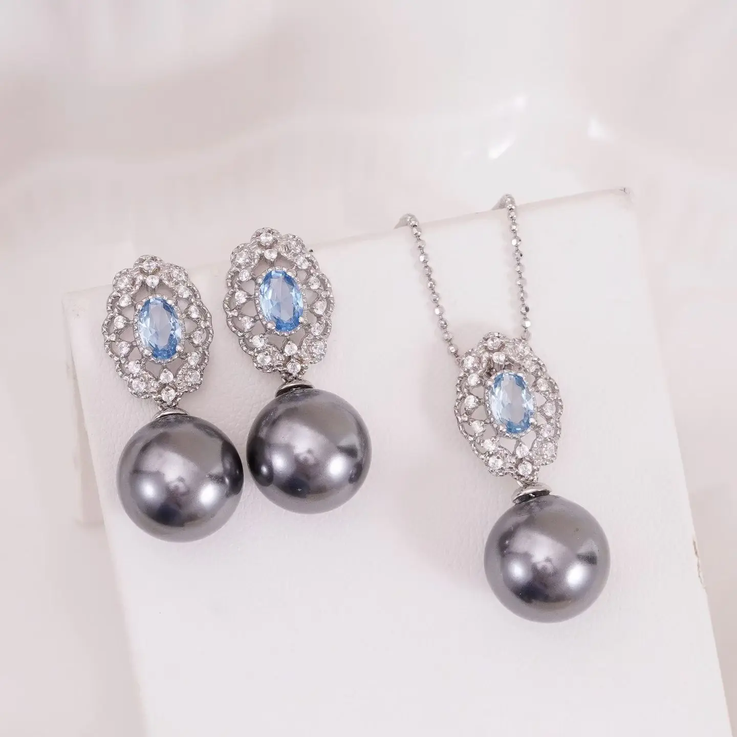 S925 Sterling Silver Pendant and Earrings Set Base Mounts Findings Mounting Jewelry Set Parts Fittings for 11-12mm Pearls
S925 Sterling Silver Pendant and Earrings Set Base Mounts Findings Mounting Jewelry Set Parts Fittings for 11-12mm Pearls
