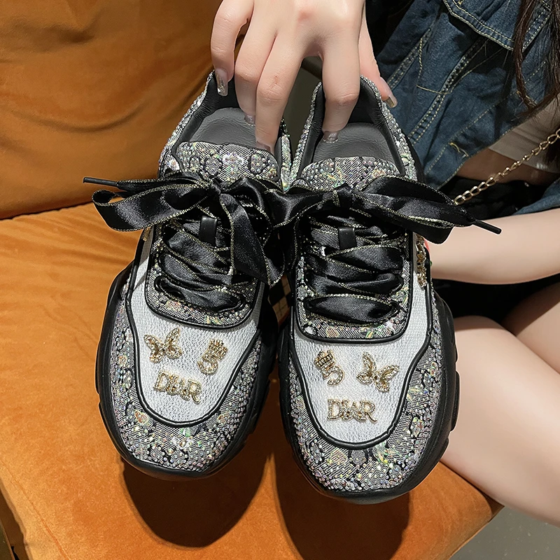 High Quality Women Shoes Rhinestone Women Sneakser Diamond Breathable Luxury Designers Casual Thick Bottoms Shoes Zapatos Mujer
High Quality Women Shoes Rhinestone Women Sneakser Diamond Breathable Luxury Designers Casual Thick Bottoms Shoes Zapatos Mujer