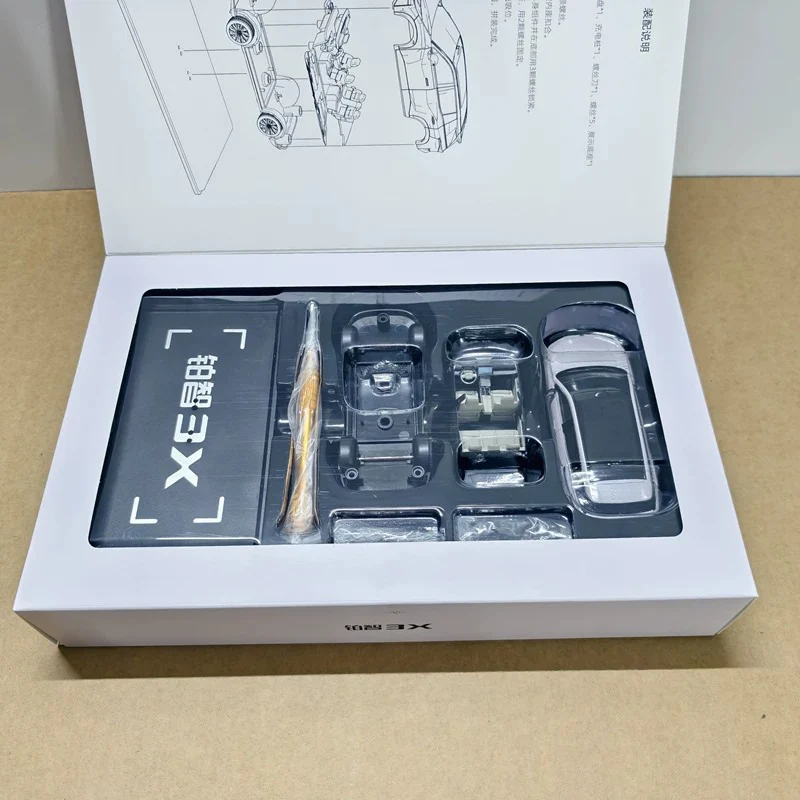 Diecast 1:43 Scale bZ3X EV Assembleable Alloy Car Model Classics Adult Souvenir Gift Hobby & Toys
Diecast 1:43 Scale bZ3X EV Assembleable Alloy Car Model Classics Adult Souvenir Gift Hobby & Toys