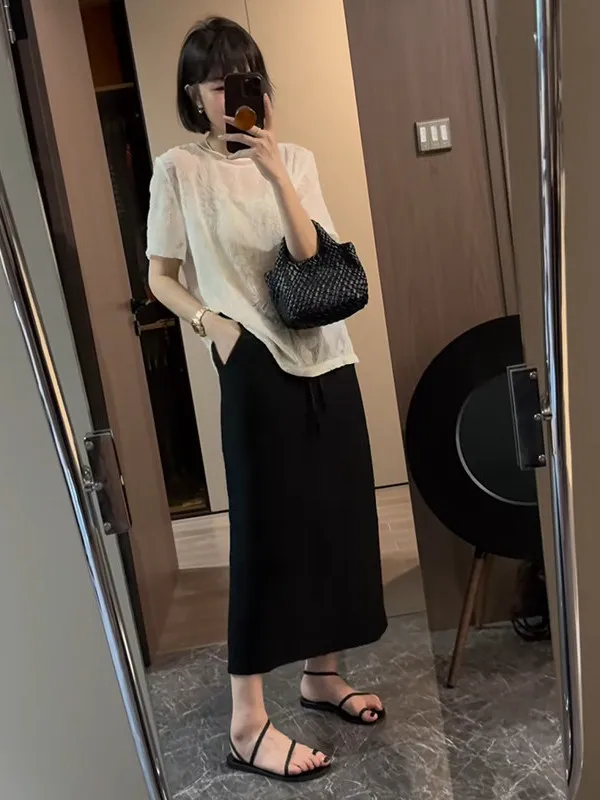 Elegant Black Slimming Short Sleeve Top And Skirt Two Piece Set Summer 2026 Fashion Casual Style for Women Adult Size
Elegant Black Slimming Short Sleeve Top And Skirt Two Piece Set Summer 2026 Fashion Casual Style for Women Adult Size