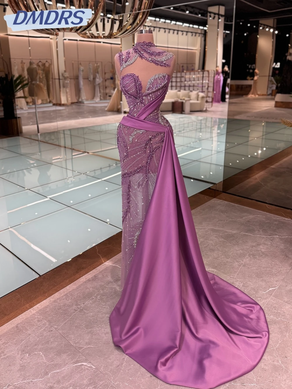 Dreamy Purple Beaded Crystal Evening Dress For Women Illusion With Side Train Wedding Party Gown Customized Luxury Prom Dresses
Dreamy Purple Beaded Crystal Evening Dress For Women Illusion With Side Train Wedding Party Gown Customized Luxury Prom Dresses