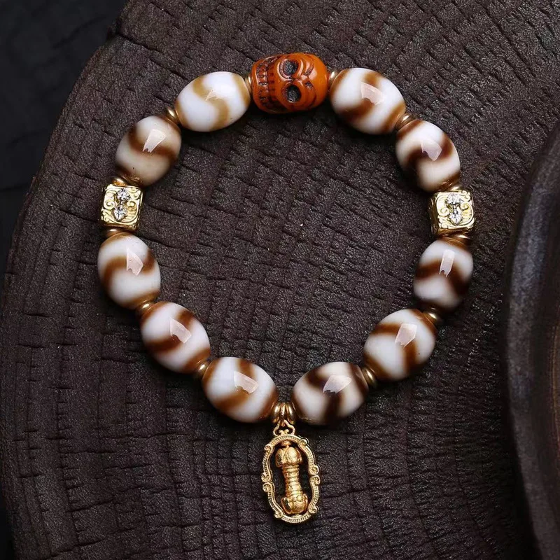 Natural Tiger Tooth Dzi Agate Phaseless Bead Rich Armor Panax Notoginseng Silver Bone Accessory
Natural Tiger Tooth Dzi Agate Phaseless Bead Rich Armor Panax Notoginseng Silver Bone Accessory
