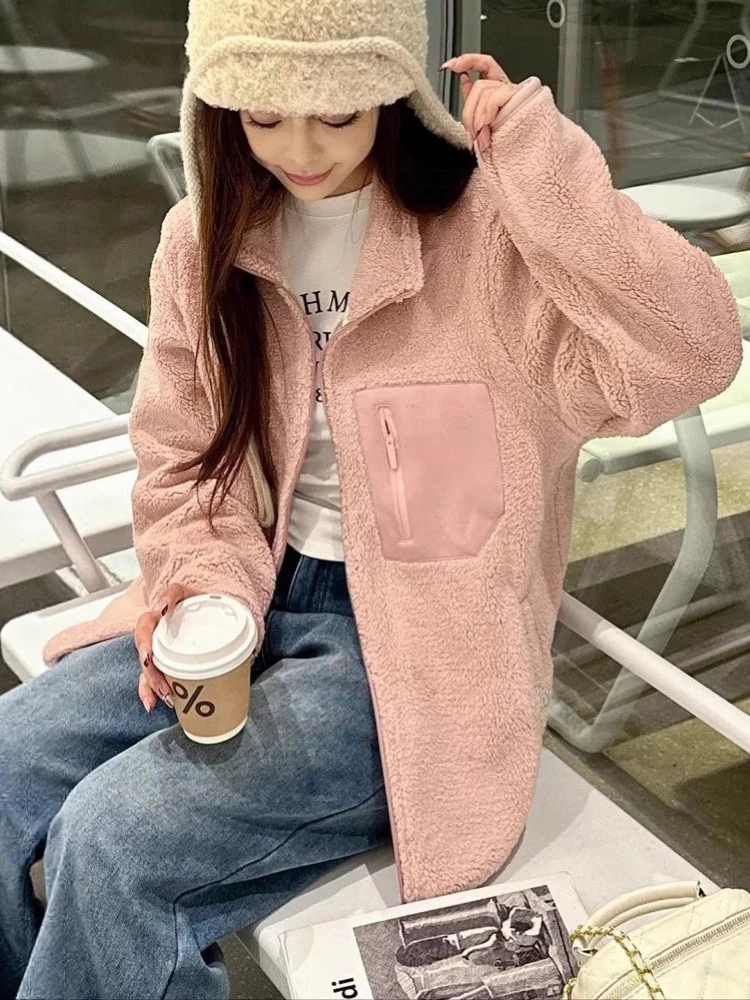 2025 Autumn and Winter Warm Fleece Lined Windproof Zipper Jacket for Women Thickened Loose Casual Color Block Stand Collar Coat
2025 Autumn and Winter Warm Fleece Lined Windproof Zipper Jacket for Women Thickened Loose Casual Color Block Stand Collar Coat