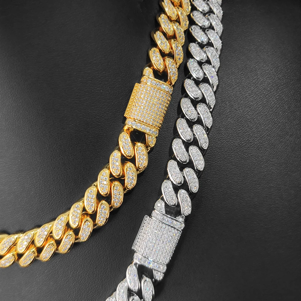 12MM Cuban Link Chain for Men Iced Out Men Bling Zircon Miami Cuban Chain Necklace Hip Hop Jewelry 16-24inch
12MM Cuban Link Chain for Men Iced Out Men Bling Zircon Miami Cuban Chain Necklace Hip Hop Jewelry 16-24inch