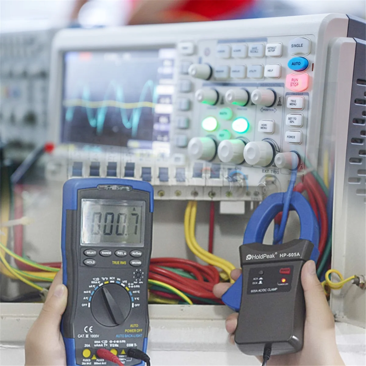 2025+-605A Зажимной адаптер 600А Токовый светодиод 45 мм Щелепа Цифровой мультиметр с зажимами для Multimetro 
2025+-605A Зажимной адаптер 600А Токовый светодиод 45 мм Щелепа Цифровой мультиметр с зажимами для Multimetro