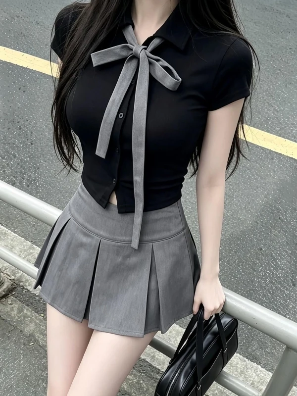 Korean Style Sweet Short Sleeve Top And High Waist Pleated Skirt Two Piece Set Fashion Design Knot Color Block Summ...
Korean Style Sweet Short Sleeve Top And High Waist Pleated Skirt Two Piece Set Fashion Design Knot Color Block Summ...