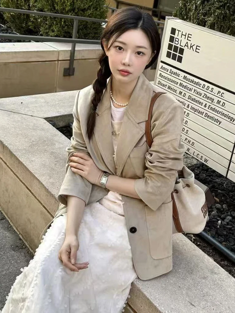 Retro Suede Velvet Suit Jaet Women's Single Buttoned Korean Sle Autumn Winter Coat Long Sve Tailored Loose Fit Commute
Retro Suede Velvet Suit Jaet Women's Single Buttoned Korean Sle Autumn Winter Coat Long Sve Tailored Loose Fit Commute