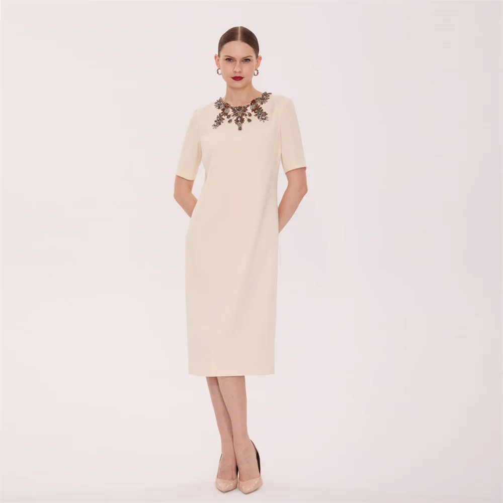 Customized Saudi Arabia Evening Dearin Scoop Neckline Column Tea Length Skirts Bead Vertically Bespoke Occasion Dresses Formal G
Customized Saudi Arabia Evening Dearin Scoop Neckline Column Tea Length Skirts Bead Vertically Bespoke Occasion Dresses Formal G