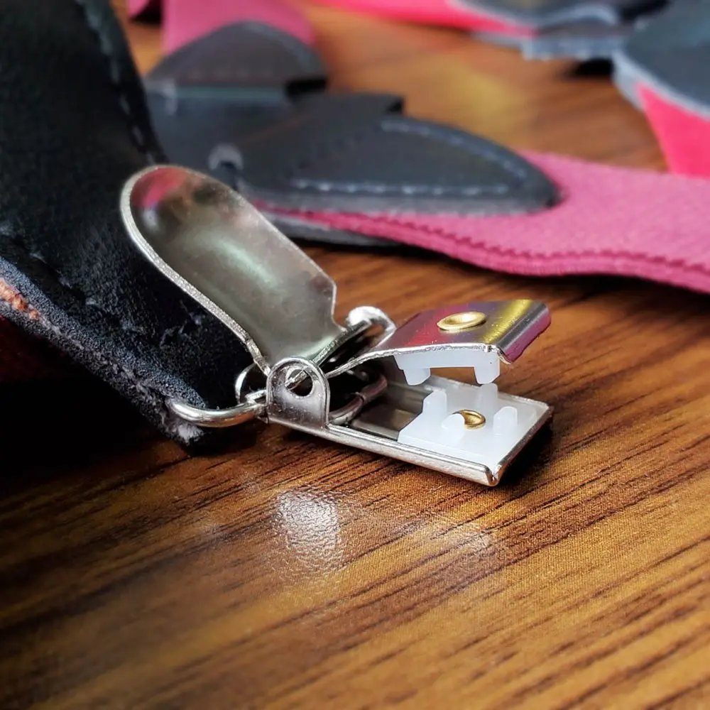 Зажимы для брючных подтяжек X-образной формы, регулируемые, для мужчин, эластичные, для подвешивания брюк
Зажимы для брючных подтяжек X-образной формы, регулируемые, для мужчин, эластичные, для подвешивания брюк