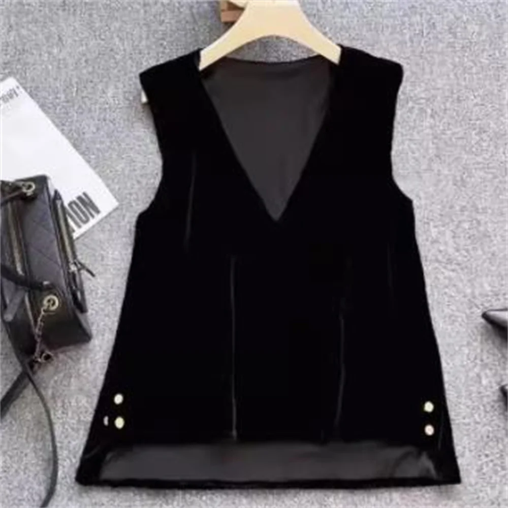 V Neck Vest Women's Autumn New Loose Slim Velvet Solid Color Top Sleeveless Coat Women
V Neck Vest Women's Autumn New Loose Slim Velvet Solid Color Top Sleeveless Coat Women