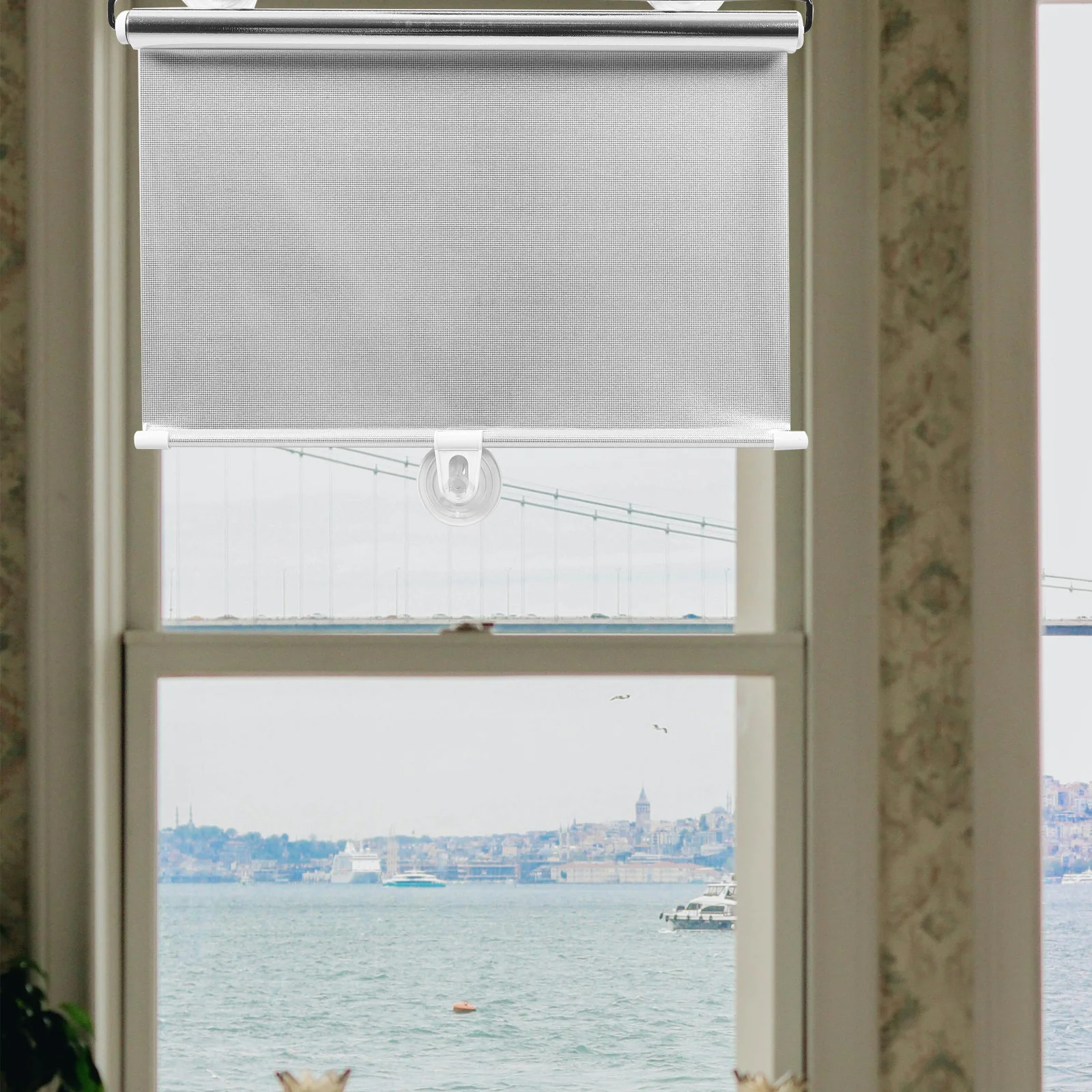 Window Shade Suction Cup Nail-Free Blackout Curtain Suitable for Bedroom Kitchen Balcony Privacy and Sun Block
Window Shade Suction Cup Nail-Free Blackout Curtain Suitable for Bedroom Kitchen Balcony Privacy and Sun Block