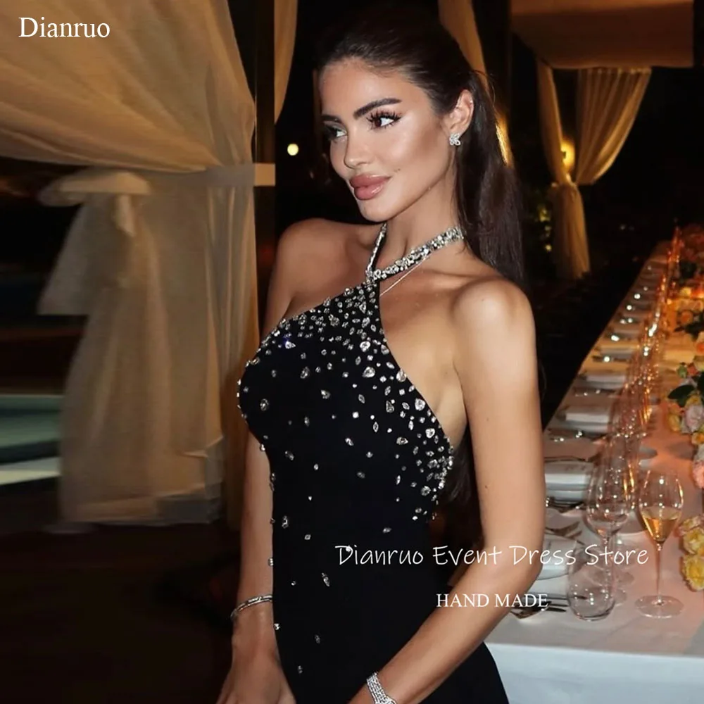 Dianruo Crystal Backless Prom Dresses Crystal Bodycon Fit Chic Cocktail Dress Halter Neckline Abito Cerimonia Donna Customized
Dianruo Crystal Backless Prom Dresses Crystal Bodycon Fit Chic Cocktail Dress Halter Neckline Abito Cerimonia Donna Customized