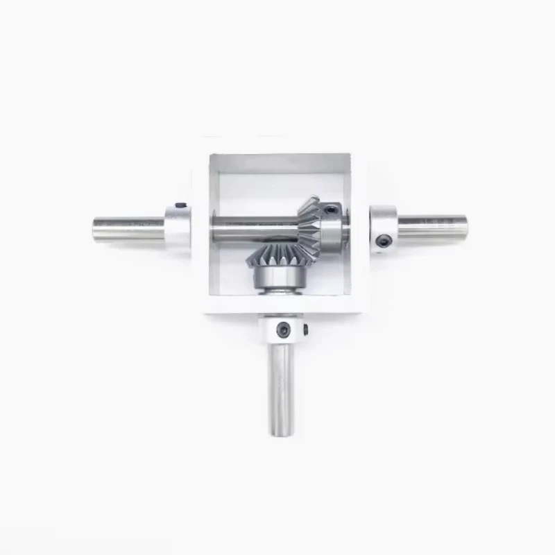 Non-standard right-angle gearboxes for machinery and various industries
Non-standard right-angle gearboxes for machinery and various industries