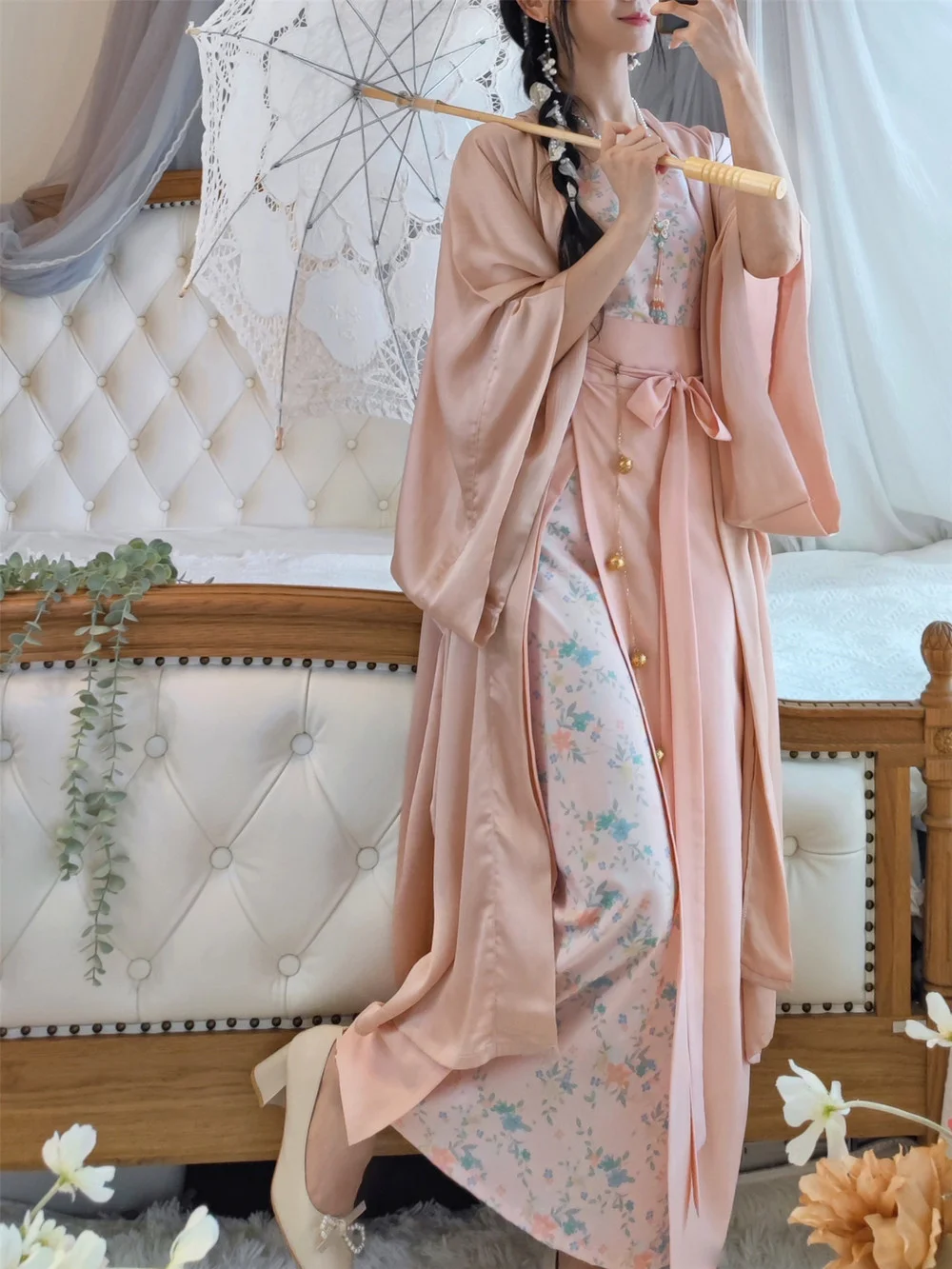 Hanfu Female Fairy Ancient Style Student Costume Super Fairy Floral Han Element Skirt Chinese Dress Ancient Chinese Costume
Hanfu Female Fairy Ancient Style Student Costume Super Fairy Floral Han Element Skirt Chinese Dress Ancient Chinese Costume