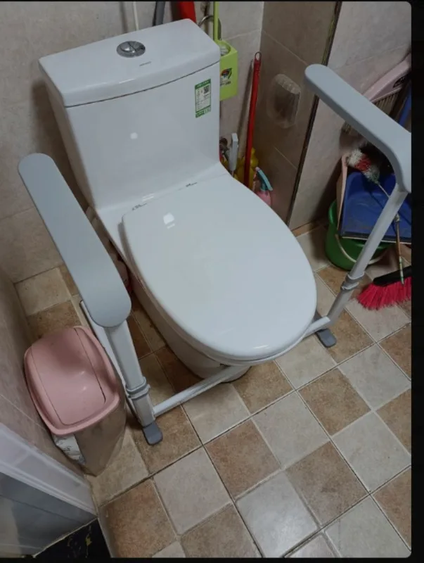 Adjustable Mobile Armrest Support – Standing Auxiliary Frame for Sofa, Toilet & Bed – Safety Handrail for Elderly & Disabled
Adjustable Mobile Armrest Support – Standing Auxiliary Frame for Sofa, Toilet & Bed – Safety Handrail for Elderly & Disabled