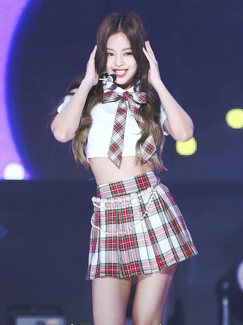 Корейский наряд Idols Kpop, женская одежда для ночного клуба, хип-хопа, джазового танца, комбинированная одежда для черлидинга, сценическая одежда для девочек, 2025 г., хит продаж
Корейский наряд Idols Kpop, женская одежда для ночного клуба, хип-хопа, джазового танца, комбинированная одежда для черлидинга, сценическая одежда для девочек, 2025 г., хит продаж