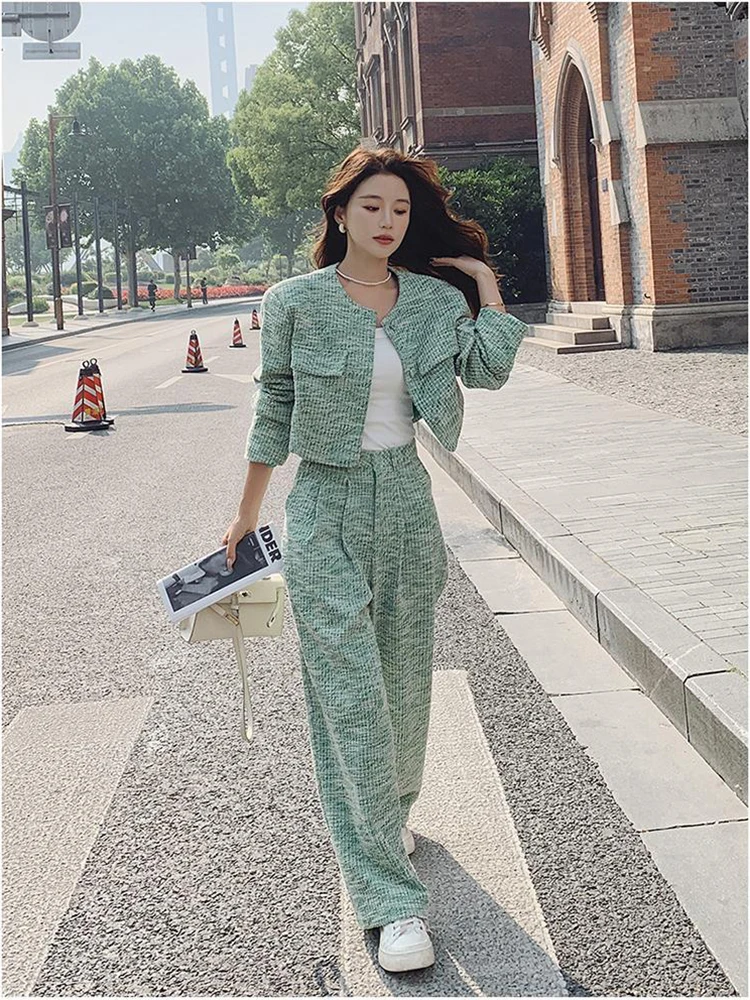 Elegant Small Fragrance Women Outfit Women Single Breasted Jacket Coat+High Waist Wide Leg Pants Sets Chic Casual Two Piece Set
Elegant Small Fragrance Women Outfit Women Single Breasted Jacket Coat+High Waist Wide Leg Pants Sets Chic Casual Two Piece Set