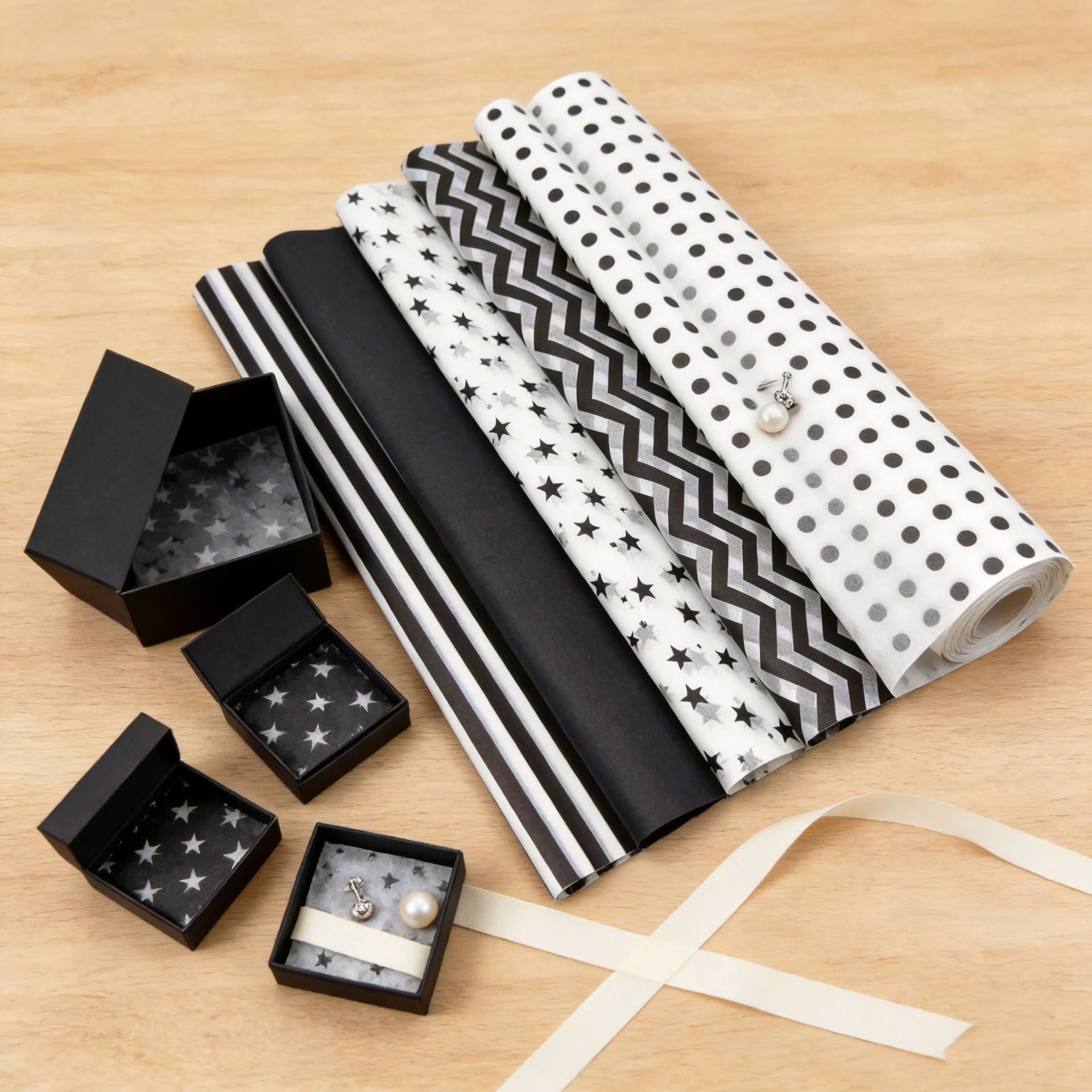 50 Sheets Black White Copy Paper Dot Stripes Stars Pattern Gift Wrapping Paper DIY Inner Liner Paper for Artworks
50 Sheets Black White Copy Paper Dot Stripes Stars Pattern Gift Wrapping Paper DIY Inner Liner Paper for Artworks
