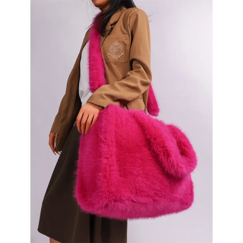 Зимняя женская сумка из искусственного меха, модная сумочка, женская сумка через плечо, пушистая сумка-мессенджер с цепочками для путешествий и шопинга
Зимняя женская сумка из искусственного меха, модная сумочка, женская сумка через плечо, пушистая сумка-мессенджер с цепочками для путешествий и шопинга