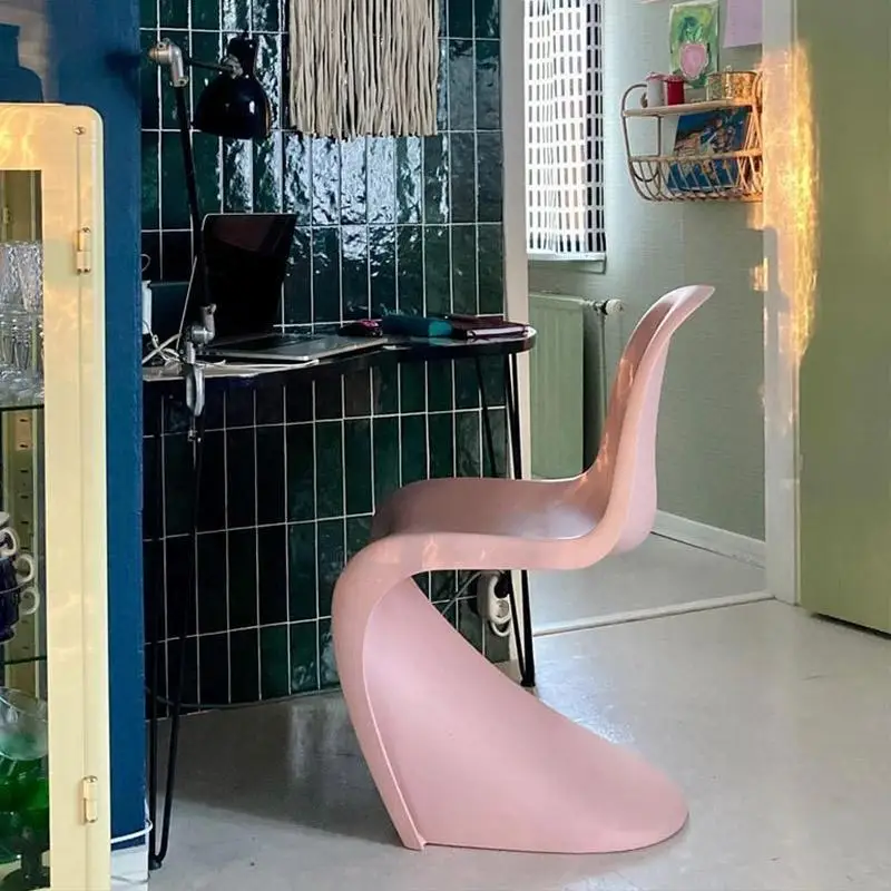 B & B Creative FRP 1 to 1 Living Room Villa Backrest Pantone Chair Outdoor Leisure Beauty Chair
B & B Creative FRP 1 to 1 Living Room Villa Backrest Pantone Chair Outdoor Leisure Beauty Chair